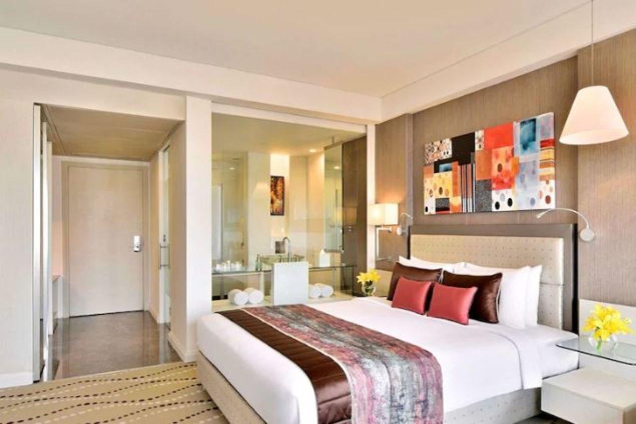 Radisson Blu Bengaluru Outer Ring Road Hotel Ngoại thất bức ảnh