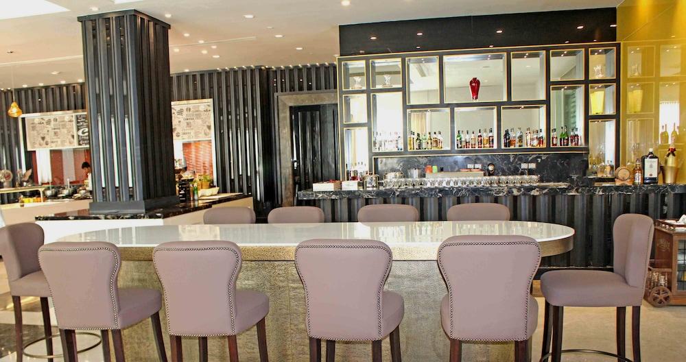 Radisson Blu Bengaluru Outer Ring Road Hotel Ngoại thất bức ảnh