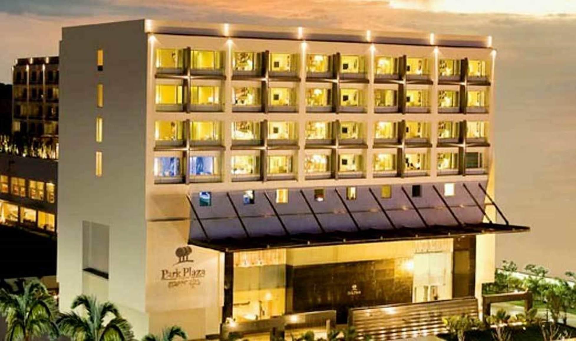 Radisson Blu Bengaluru Outer Ring Road Hotel Ngoại thất bức ảnh