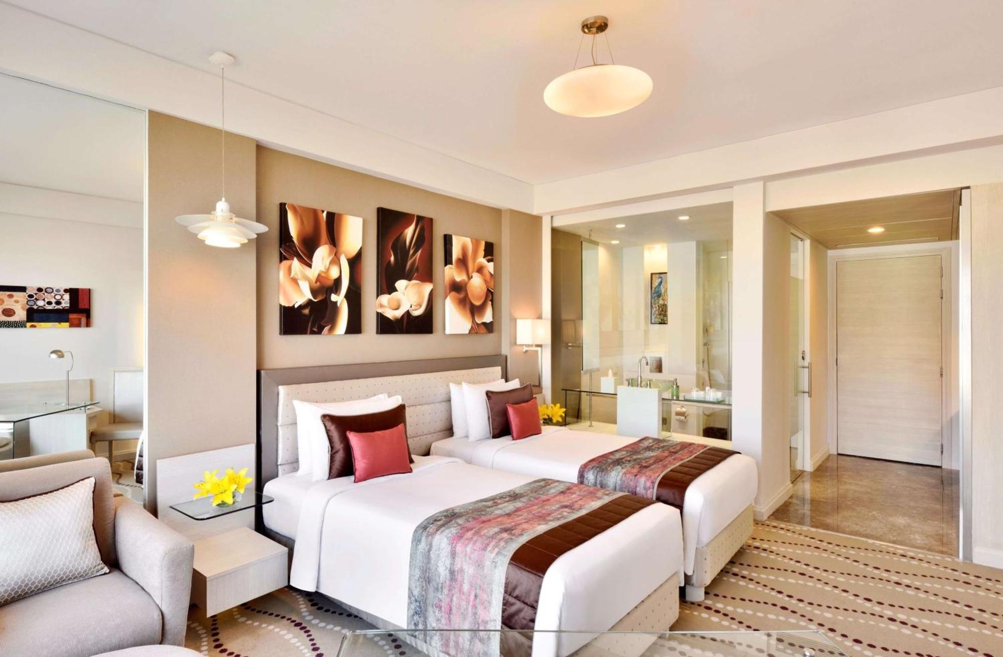 Radisson Blu Bengaluru Outer Ring Road Hotel Ngoại thất bức ảnh