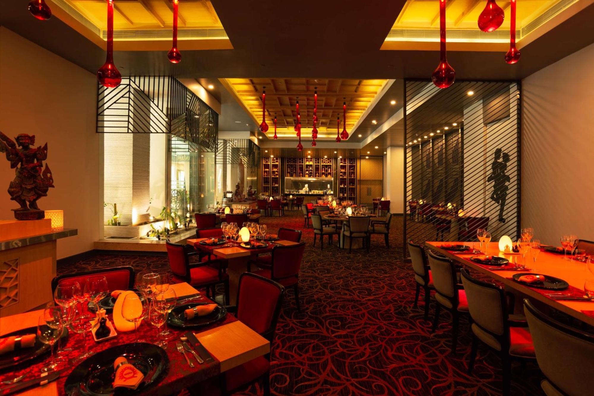Radisson Blu Bengaluru Outer Ring Road Hotel Ngoại thất bức ảnh