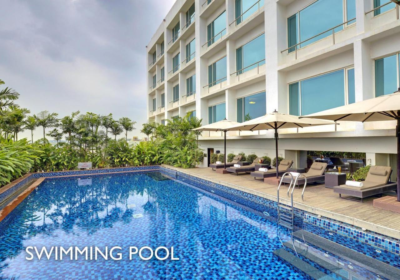 Radisson Blu Bengaluru Outer Ring Road Hotel Ngoại thất bức ảnh